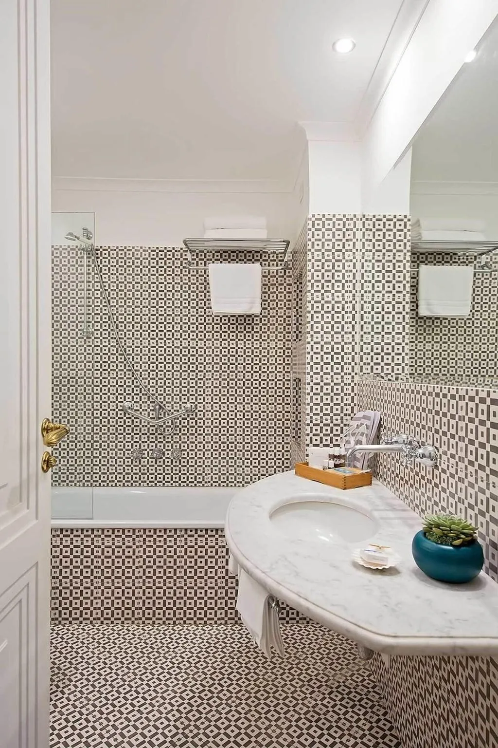 Double or Twin CLASSIC Room, Della Piccola Marina, Naples