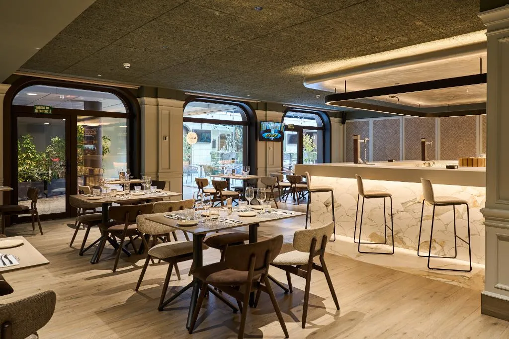 Restaurant, VP Madroño, Madrid