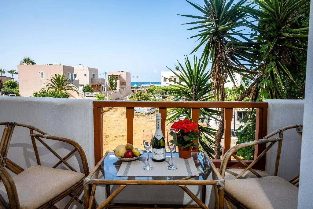 APARTMENT SEA VIEW CAPACITY 3 Room, Alexandra Apartments, Crete