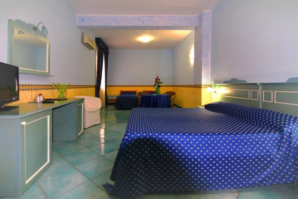 General view, Hotel Polo Nautico, Naples
