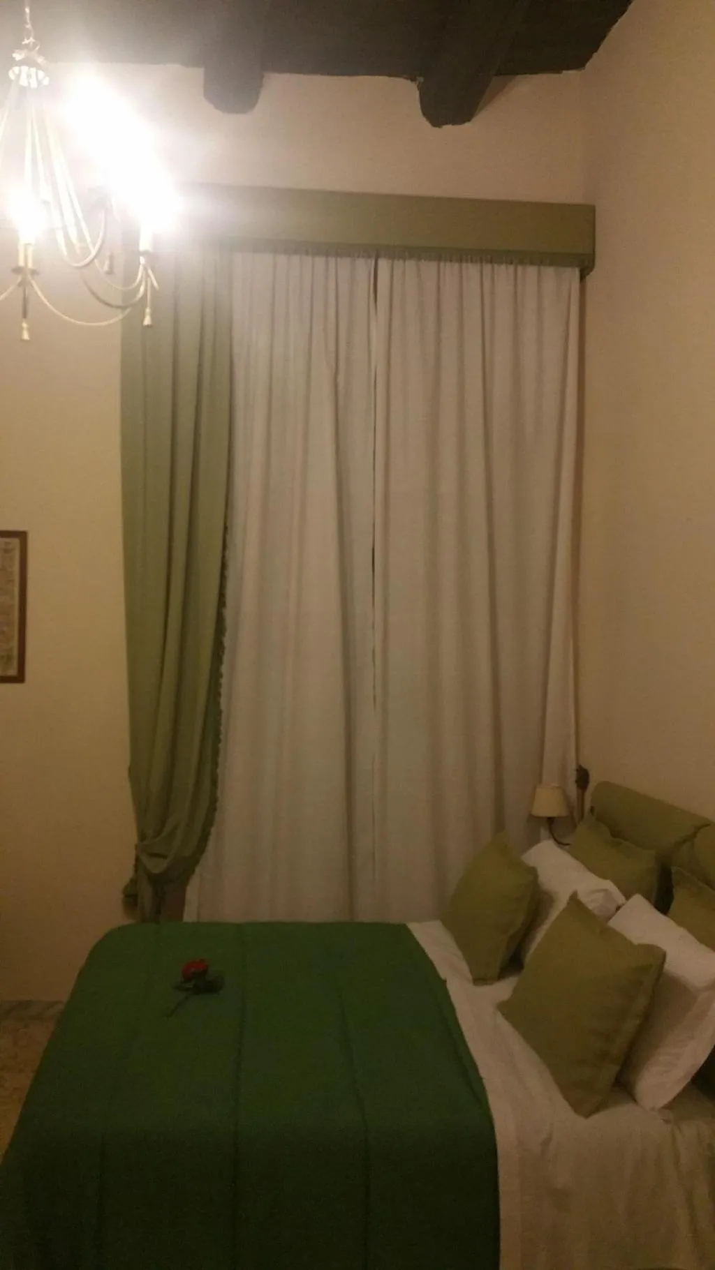 Room, B&B Rochel, Naples