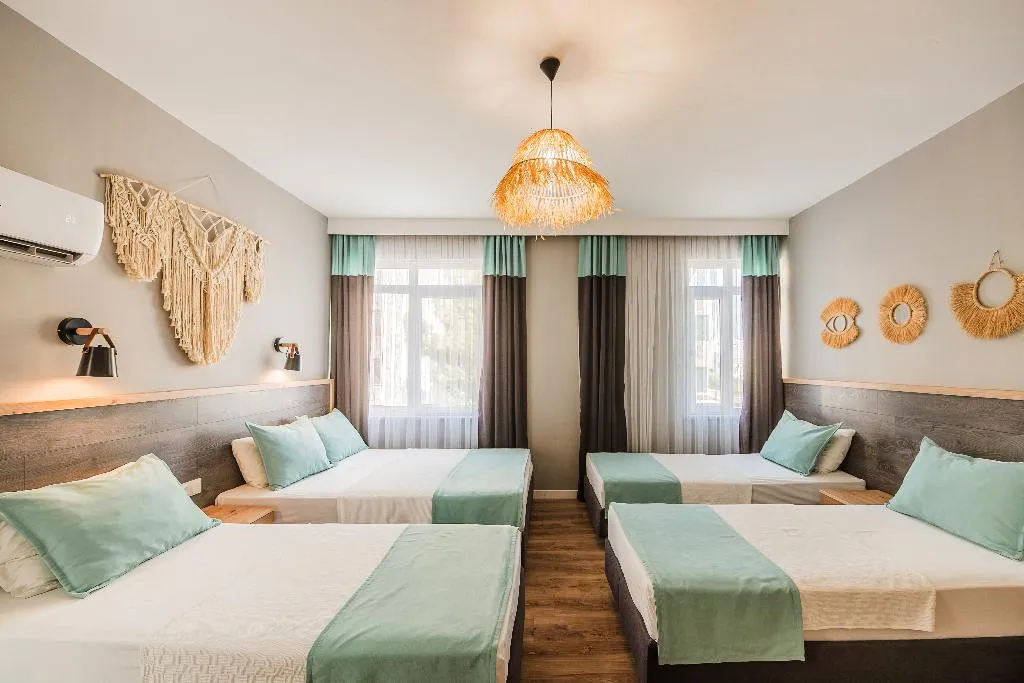 FAMILY ROOM SIDE SEA VIEW Room, Royal City Hotel, Antalya