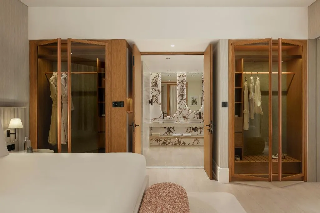 SUITE RESORT VIEW Room, Delano Dubai, Dubai