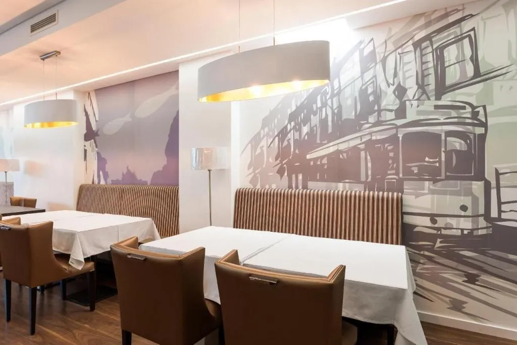 Restaurant, Hotel Capital, Lisbon