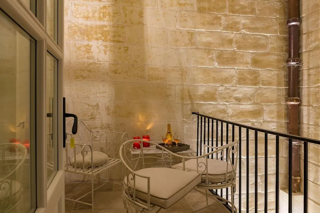 Room, The Snop House, Malta