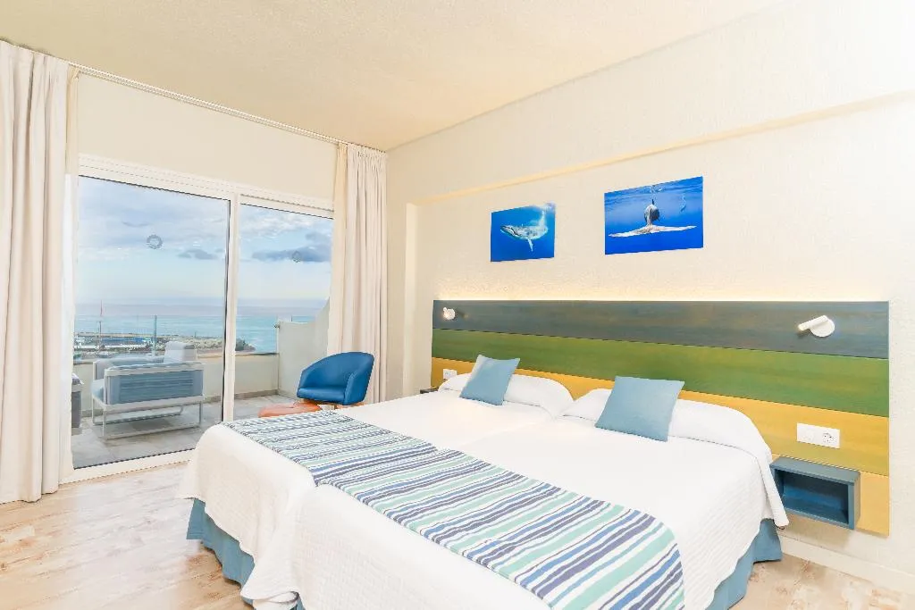 APARTMENT TWO BEDROOMS Room, HOVIMA La Pinta Beachfront Family Hotel, Tenerife