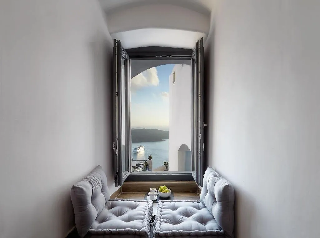 Room, Callia Caves - Adults Only, Santorini