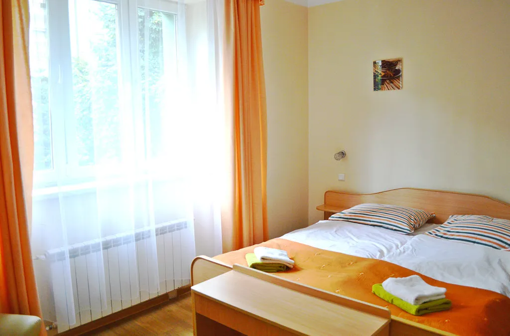 Room, Monika, Krakow