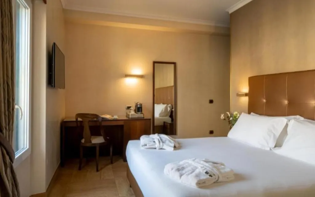 SUITE EXECUTIVE Room, UNA HOTELS Galles Milano, Milan