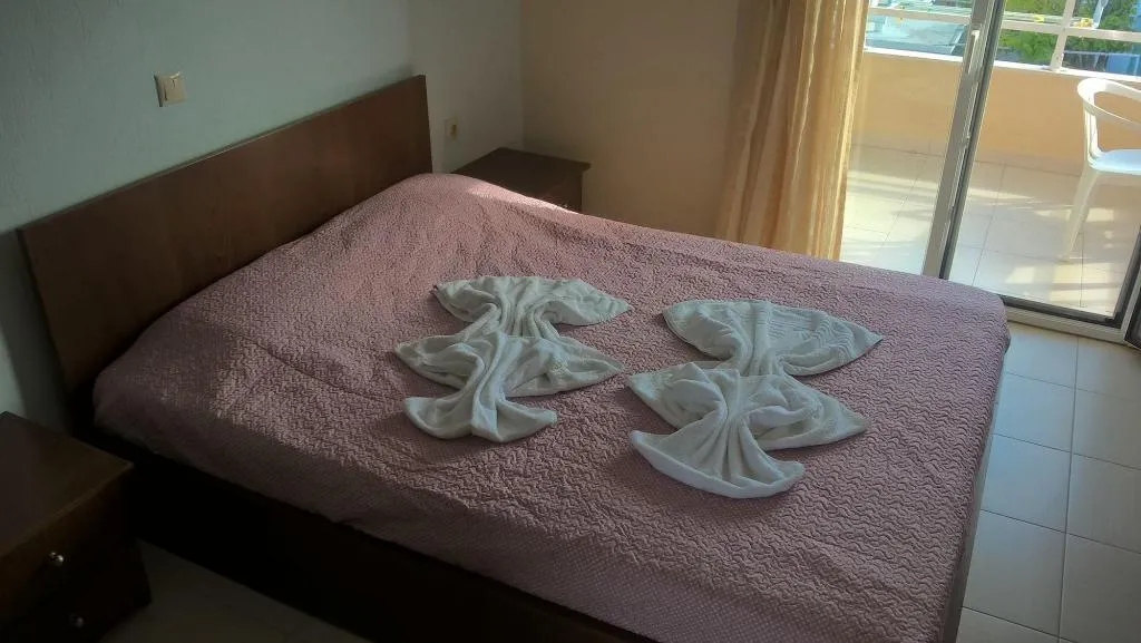 Room, Kyparissis Rooms, Halkidiki