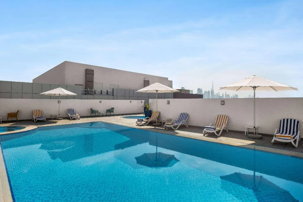 Pool, La Quinta by Wyndham Dubai Jumeirah, Dubai