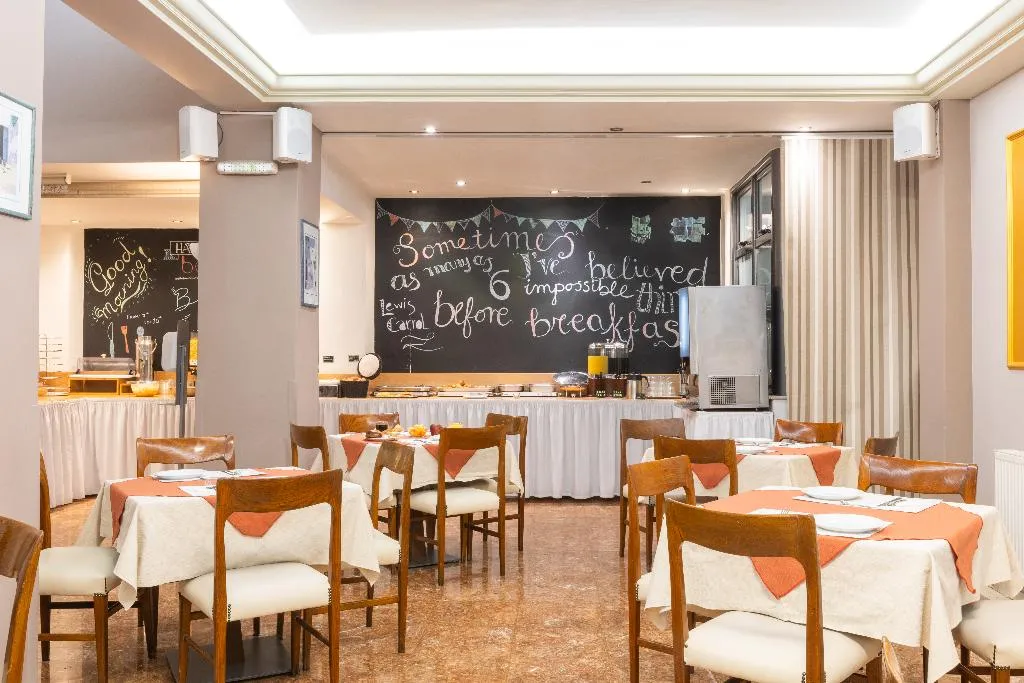 Restaurant, Marina  Athens Hotel, Athens