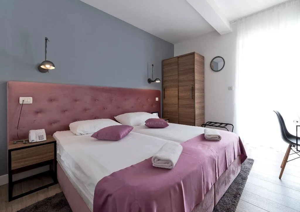 Double or Twin STANDARD Room, Perla, Dubrovnik