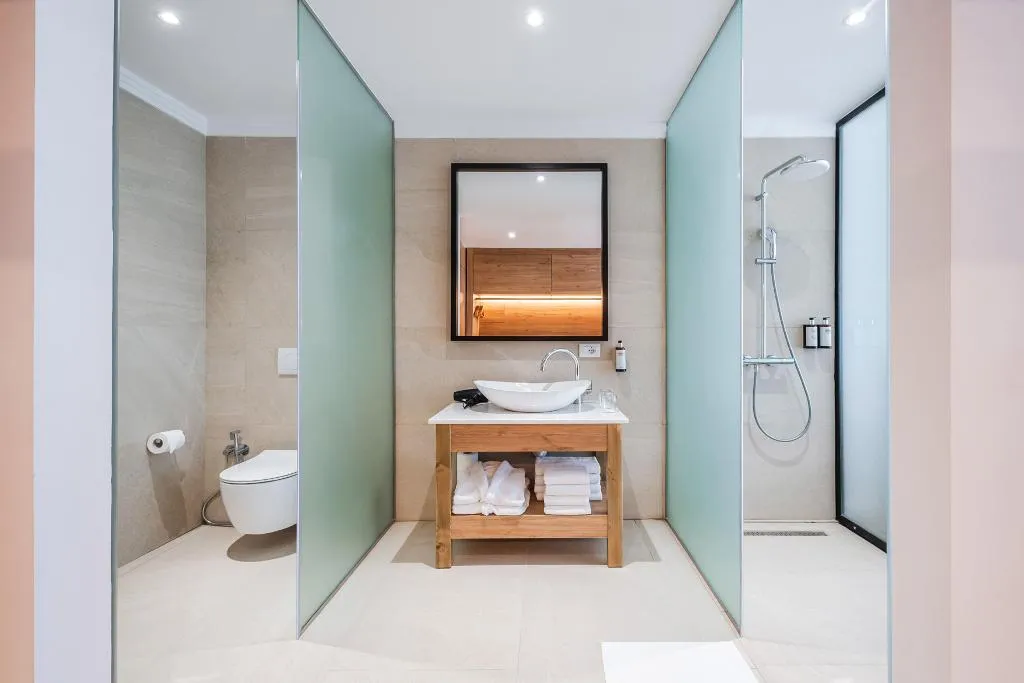 JUNIOR SUITE SEA VIEW Room, Sol Tropikal Durres, Durres