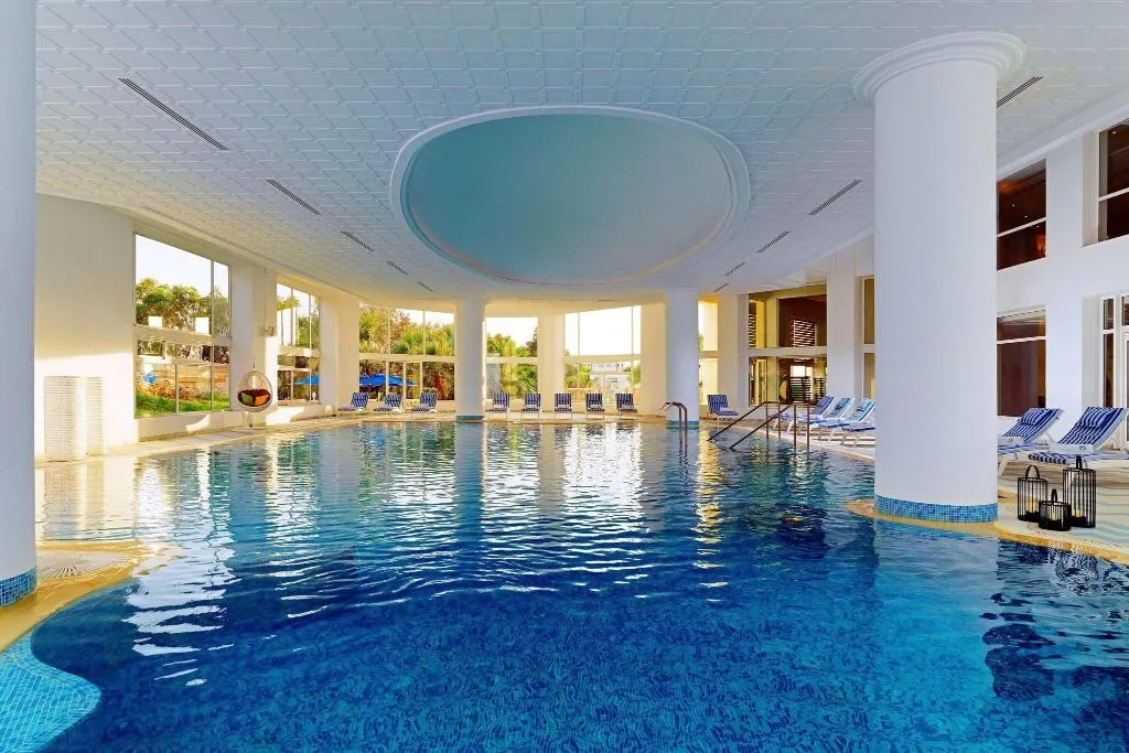 Pool, Sheraton Tunis, Tunisia
