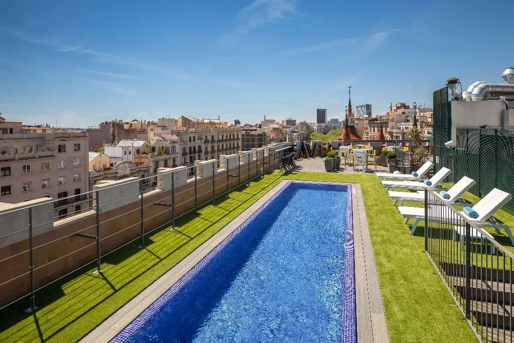 Pool, Occidental Diagonal 414, Barcelona