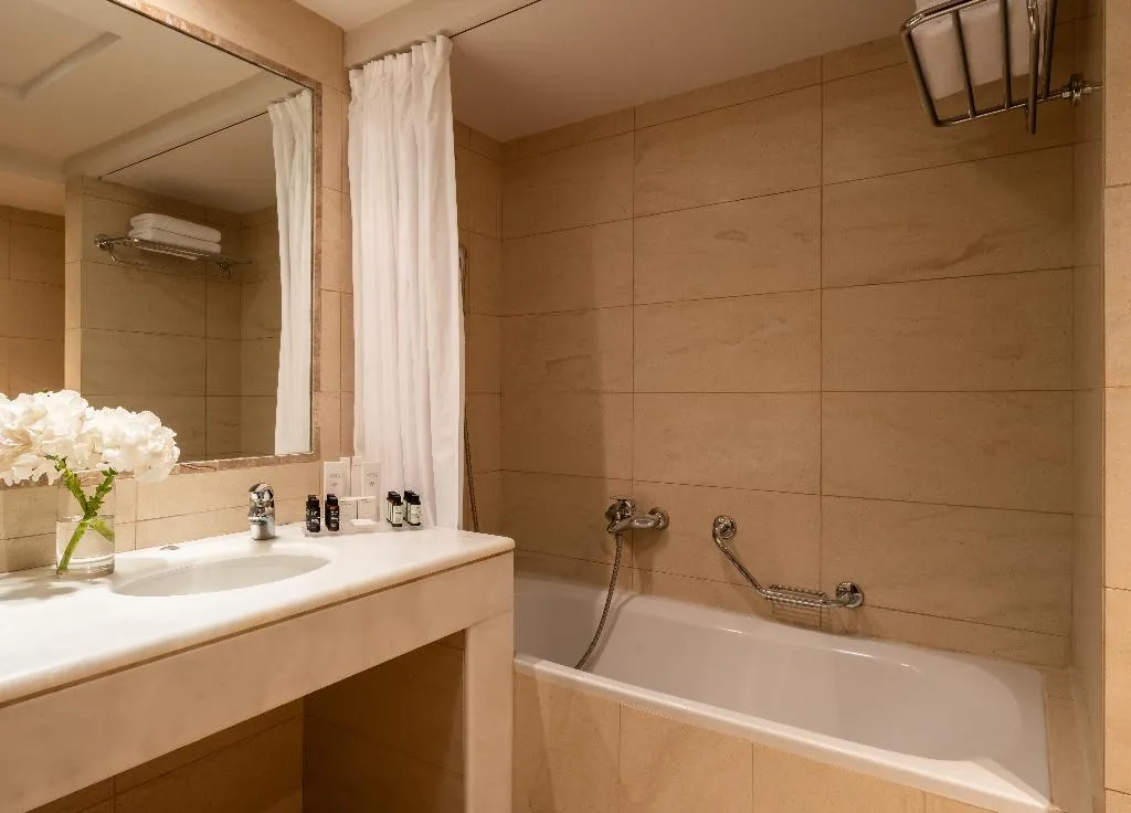 Double or Twin SEA VIEW Room, Plaza Resort Hotel, Athens