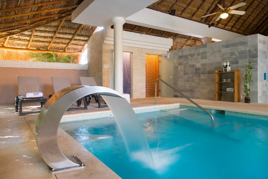 Sports and Entertainment, Iberostar Waves Tucan All Inclusive, Cancun Area