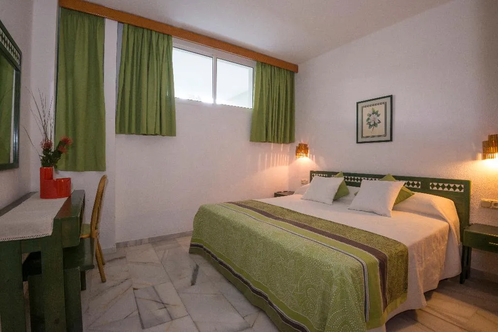 APARTMENT ONE BEDROOM Room, Altamira, Tenerife