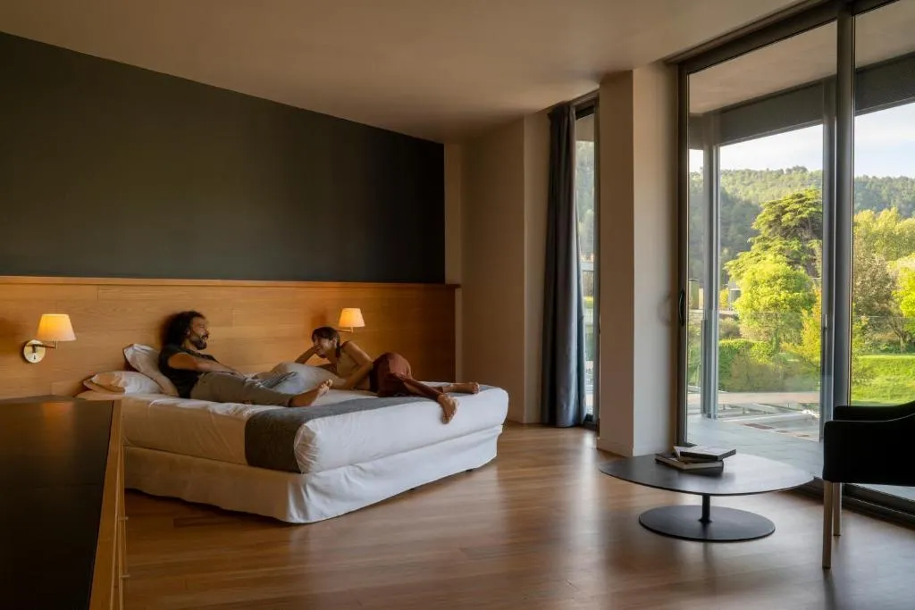 SUITE WITH TERRACE Room, Mon St Benet, Barcelona