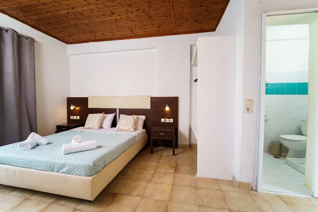 General view, Mayo Rooms, Zante