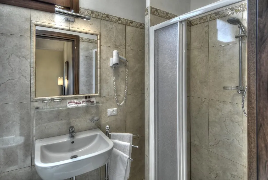 TRIPLE STANDARD Room, Scandinavia, Venice