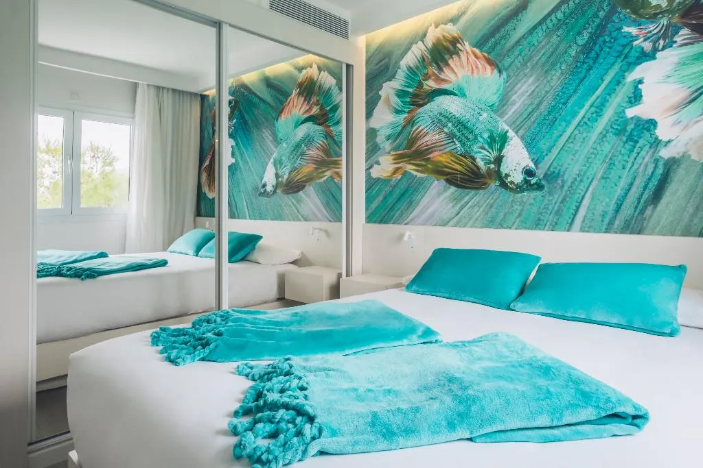 DOUBLE SINGLE USE STANDARD Room, Iberostar Waves Alcudia Park, Majorca