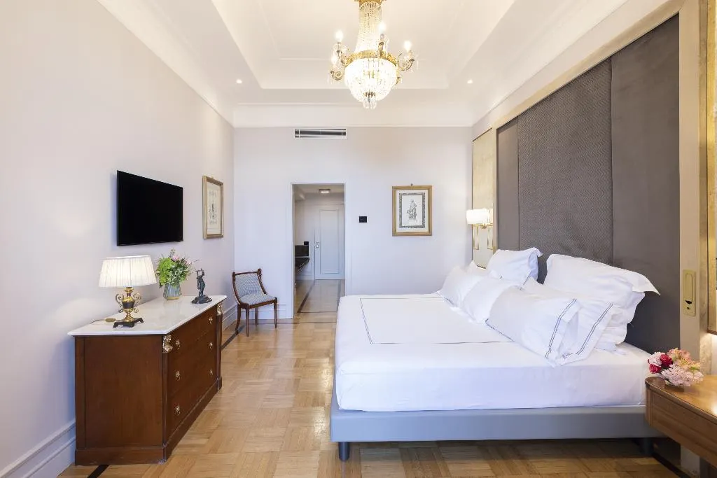 DOUBLE DELUXE Room, Grand Hotel Parker's, Naples