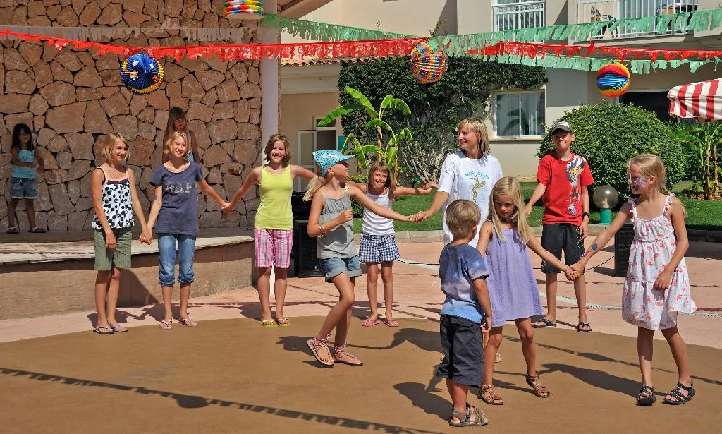 Sports and Entertainment, Aparthotel Isla de Cabrera, Majorca