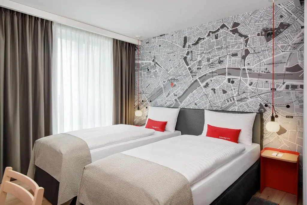 DOUBLE BUSINESS Room, IntercityHotel Amsterdam Airport, Amsterdam