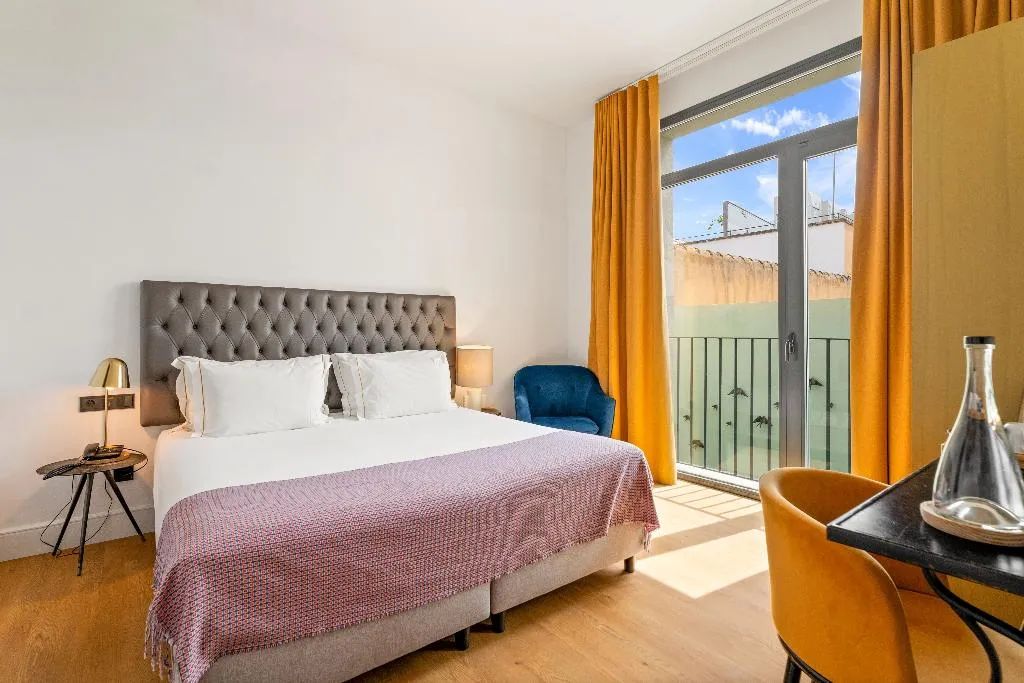 Double or Twin ONE BED Room, Joya Del Casco Boutique Hotel, Seville