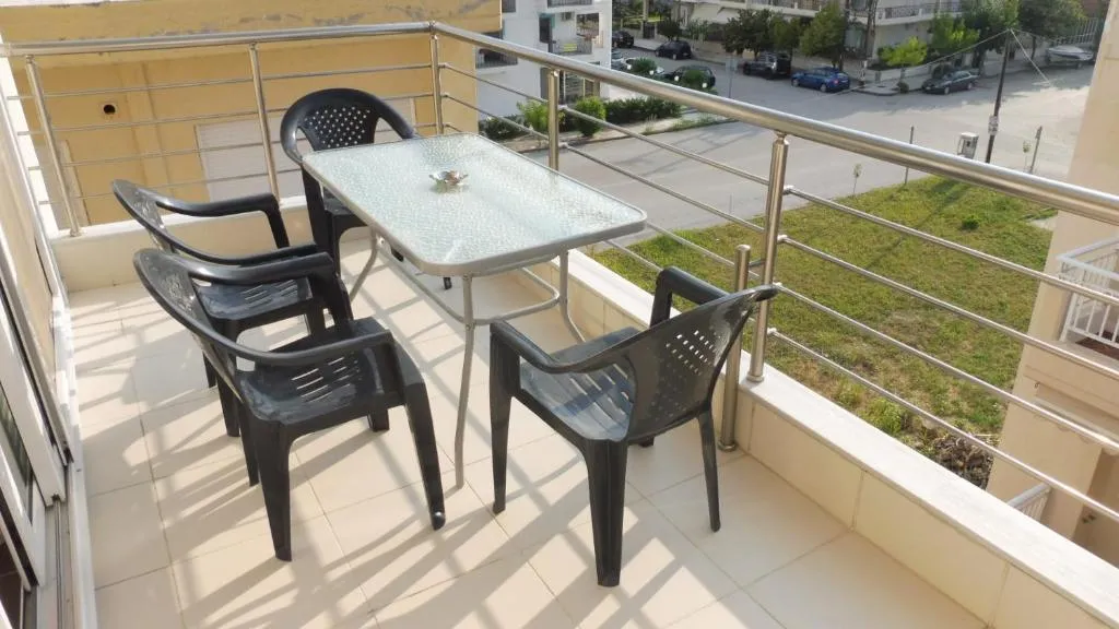 QUADRUPLE CLASSIC Room, Klio Apartments And Studios, Thessaloniki