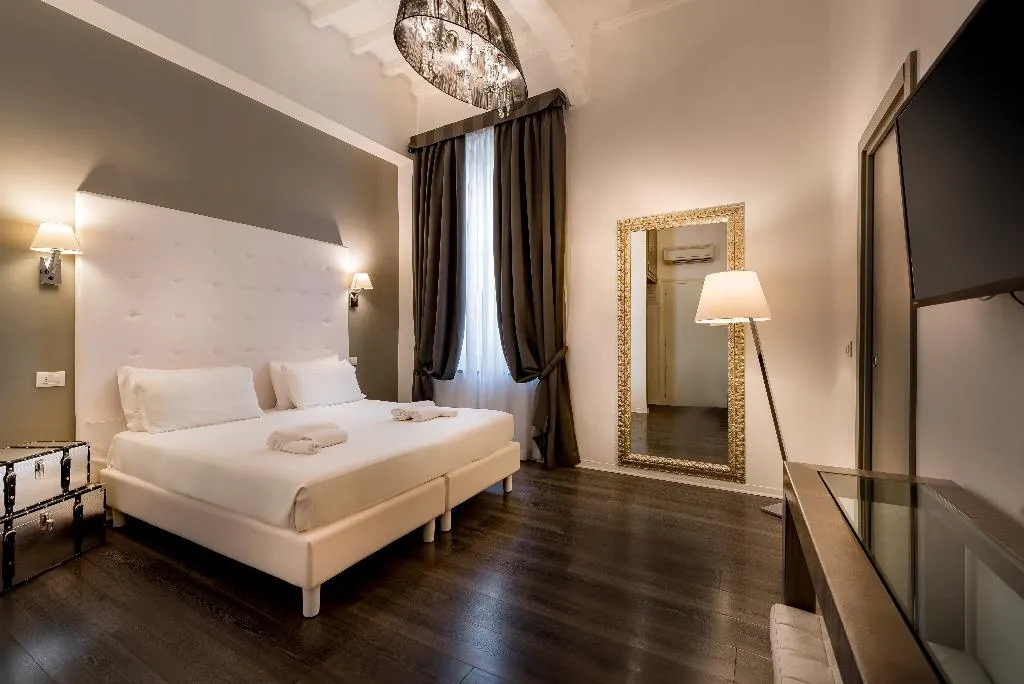 JUNIOR SUITE STANDARD Room, Borgofico Relais & Wellness, Rome