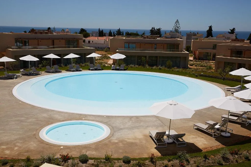 Pool, White Shell Beach Villas, Algarve