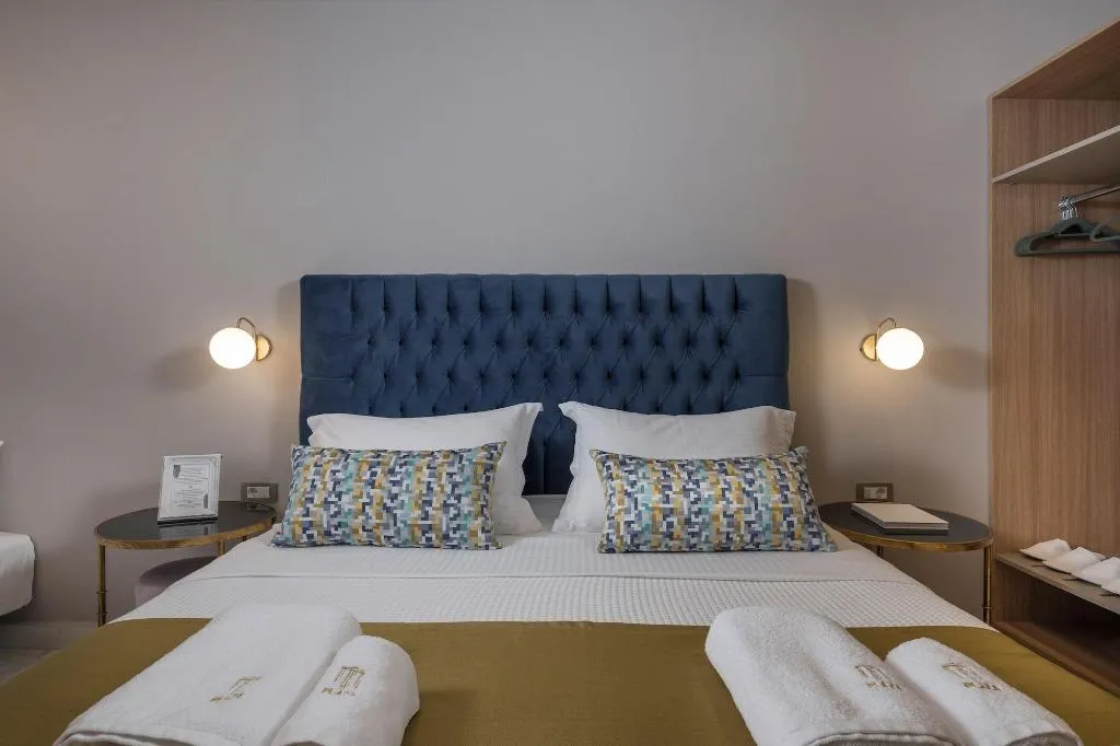 Room, Plaza 1866 Superior City Rooms, Crete