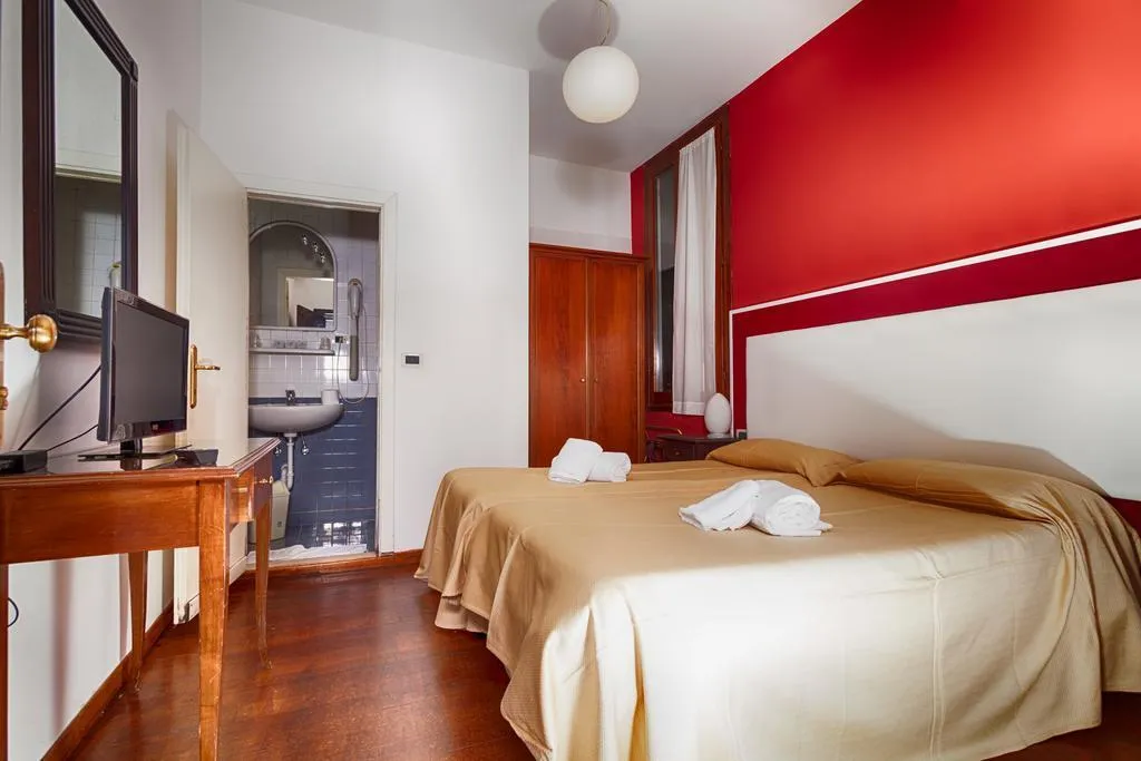 DOUBLE STANDARD Room, Trieste, Venice