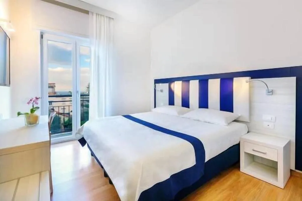 Room, Hotel Aequa, Naples