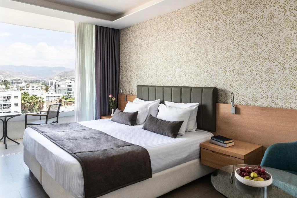 Double or Twin CAPACITY 4 Room, Royal Apollonia, Cyprus