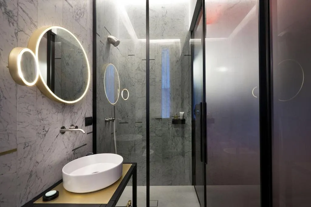 Room, Conti Guest House, Milan
