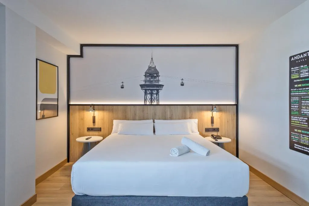 DOUBLE STANDARD Room, Andante Drassanes, Barcelona
