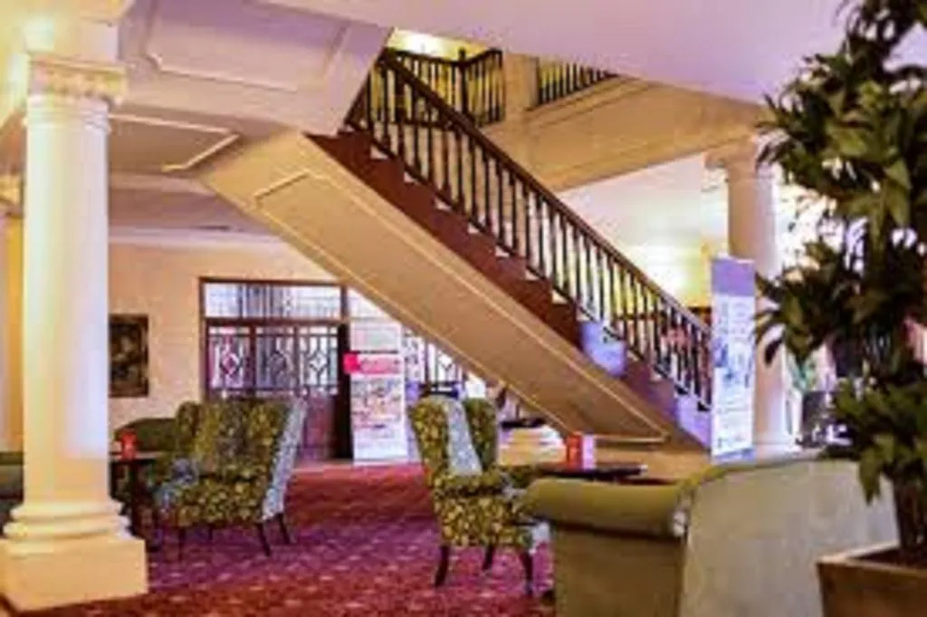 Lobby, Sheldon Park Hotel & Leisure Centre, Dublin