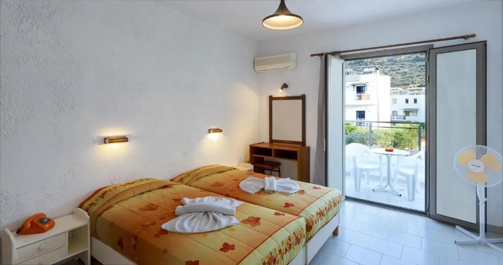 SINGLE STANDARD Room, Neon Hotel, Crete
