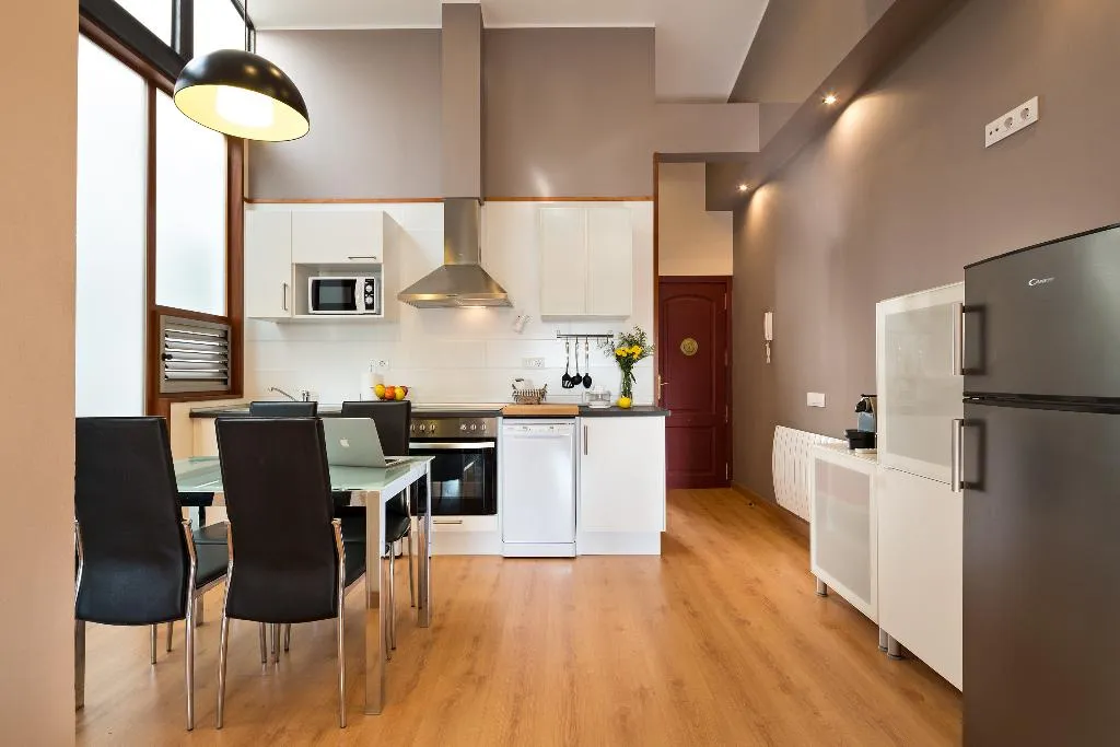 APARTMENT PREMIUM Room, Lugaris Rambla, Barcelona
