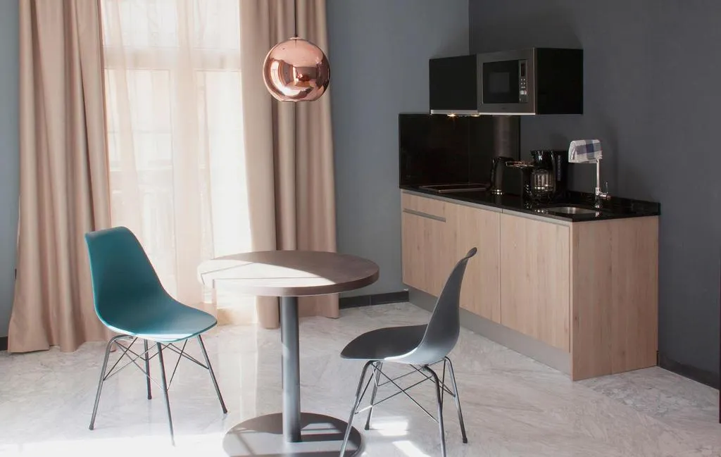 APARTMENT WITH TERRACE Room, Be Mate Málaga Soho, Costa Del Sol