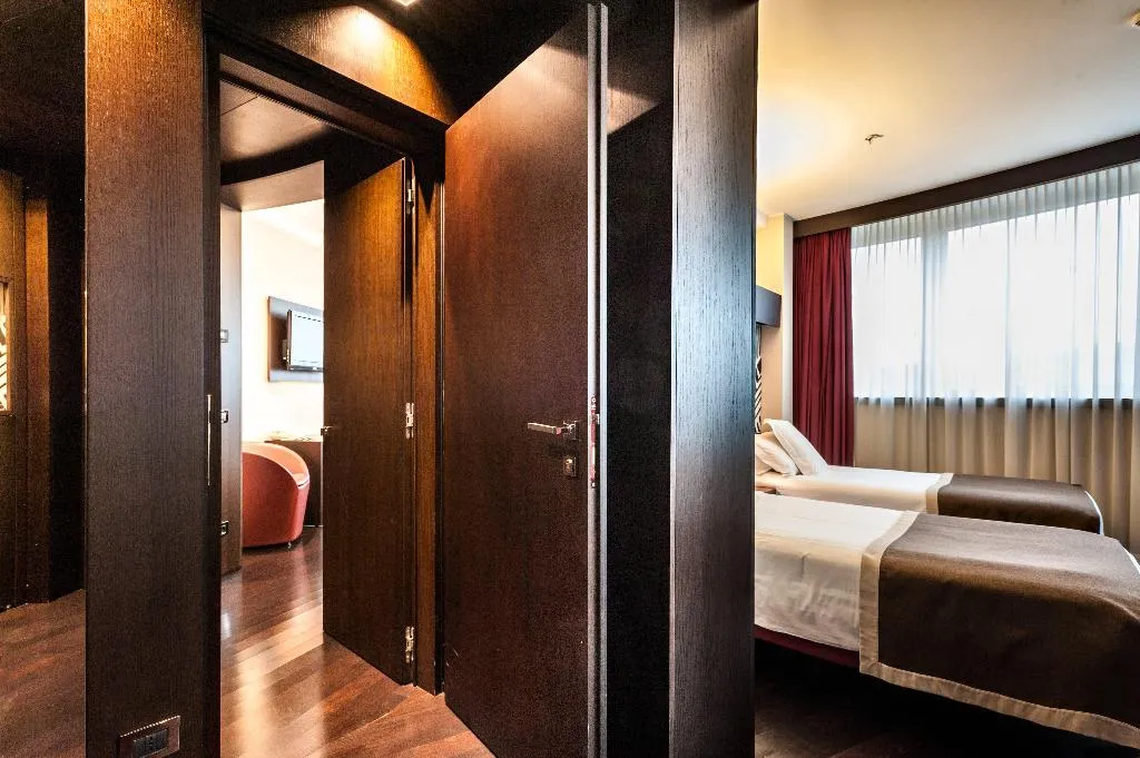 DOUBLE PREMIUM Room, Crowne Plaza Milan City, Milan
