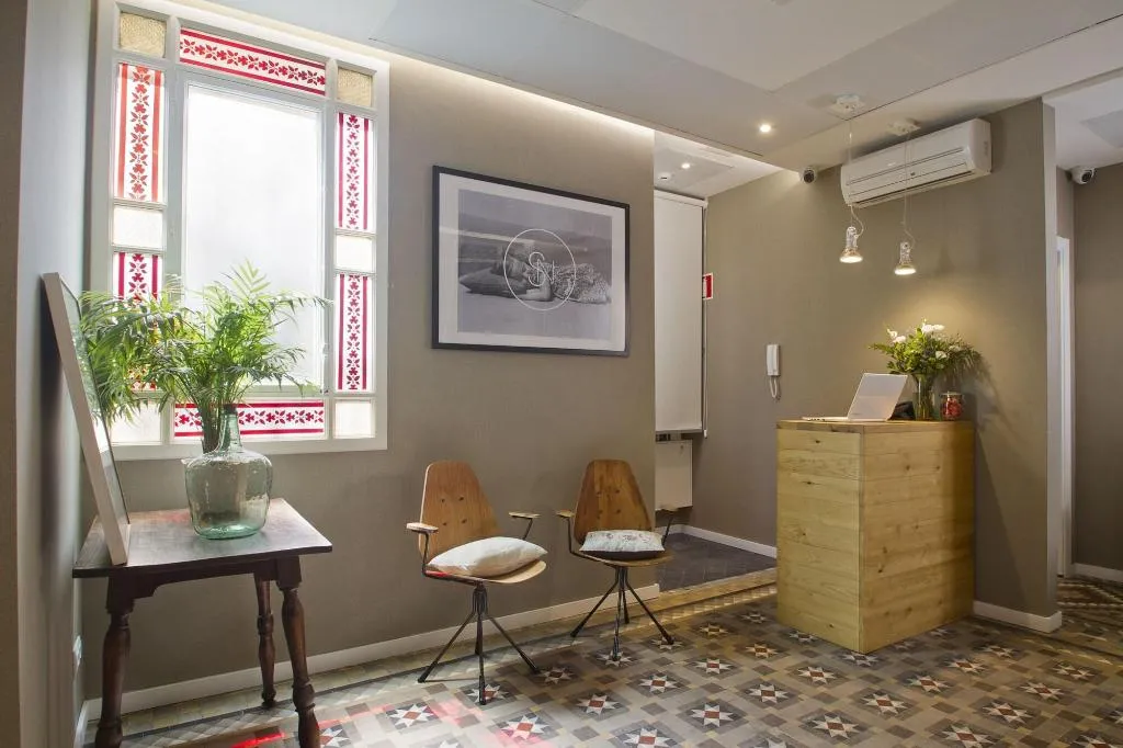 Lobby, Som Nit Triomf, Barcelona