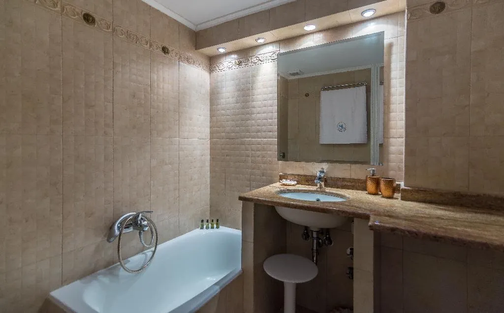 General view, Villa Zampeta Hotel, Santorini