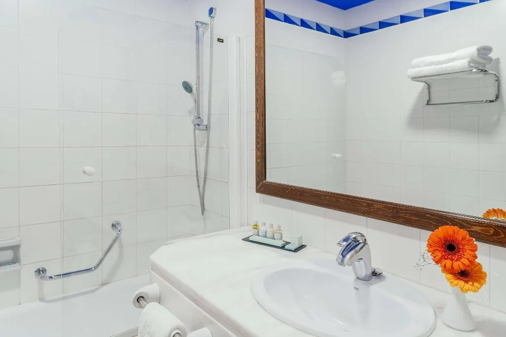 DOUBLE STANDARD Room, Parador de Manzanares, Madrid