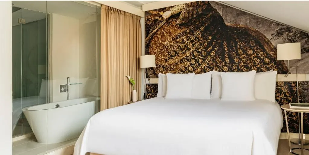 SUITE STANDARD Room, Palacio de los Duques Gran Meliá, Madrid