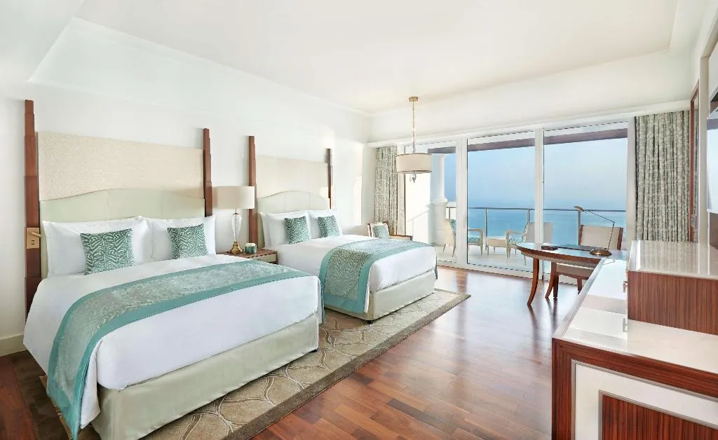 DOUBLE DELUXE TWO QUEEN BEDS Room, Waldorf Astoria Dubai Palm Jumeirah, Dubai
